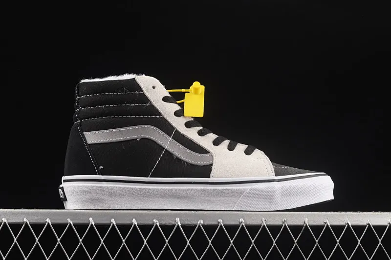 All categories Vans Vans series Vans Hi Vans high-top plus velvet Vans Sk8-Hi 2021 new black and gray color matching high-top casual sneakers VN0A3WM3218